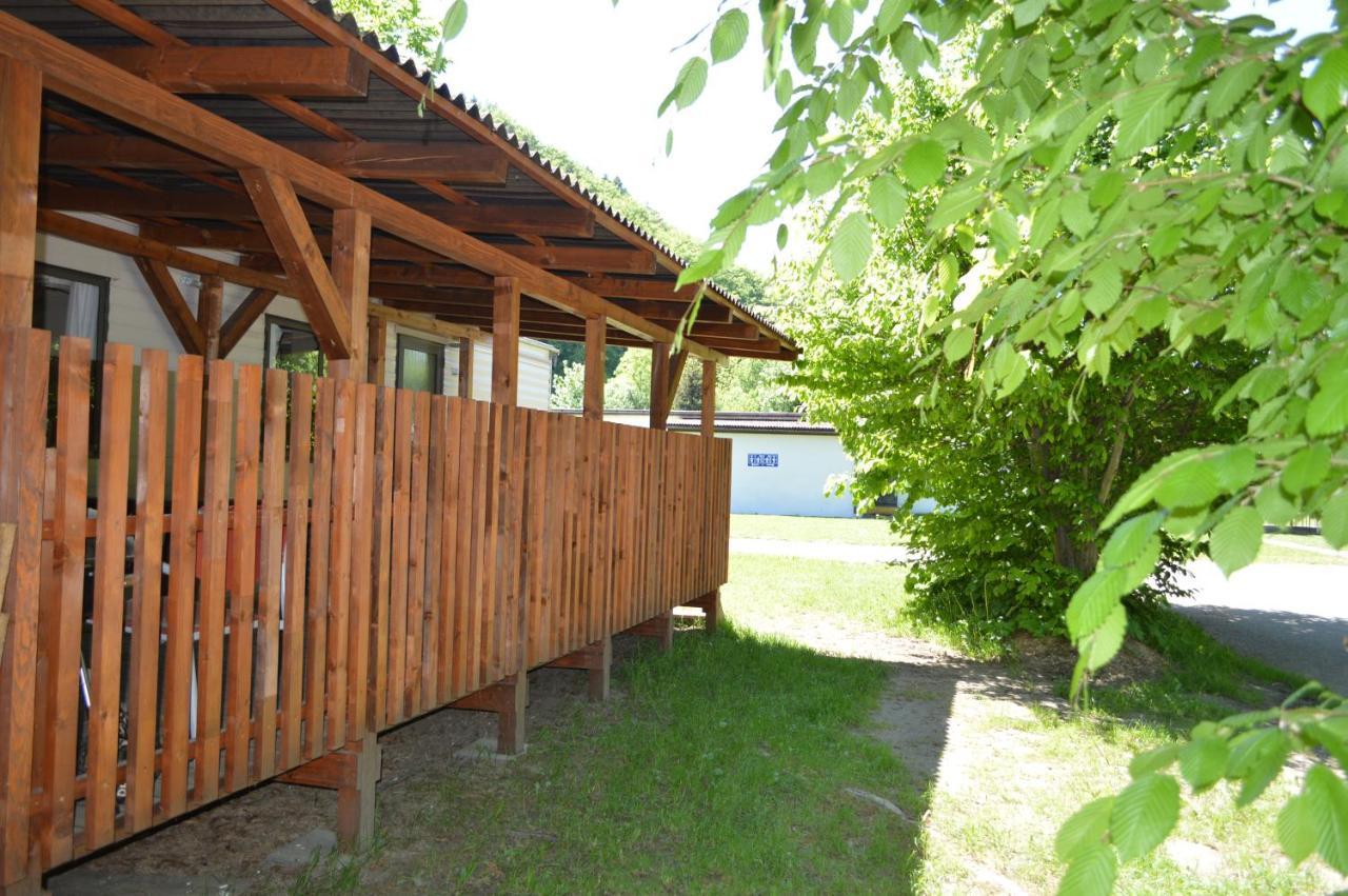 Mobilheim Kemp Rožnov pod Radhoštěm Extérieur photo