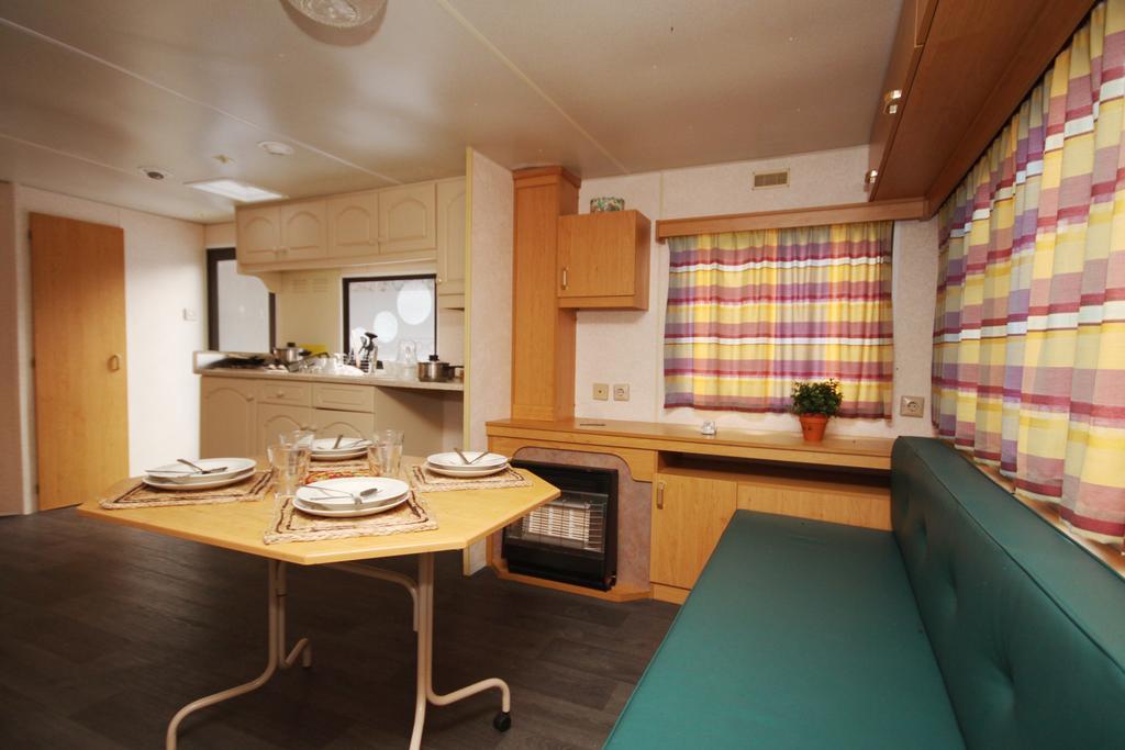 Mobilheim Kemp Rožnov pod Radhoštěm Extérieur photo