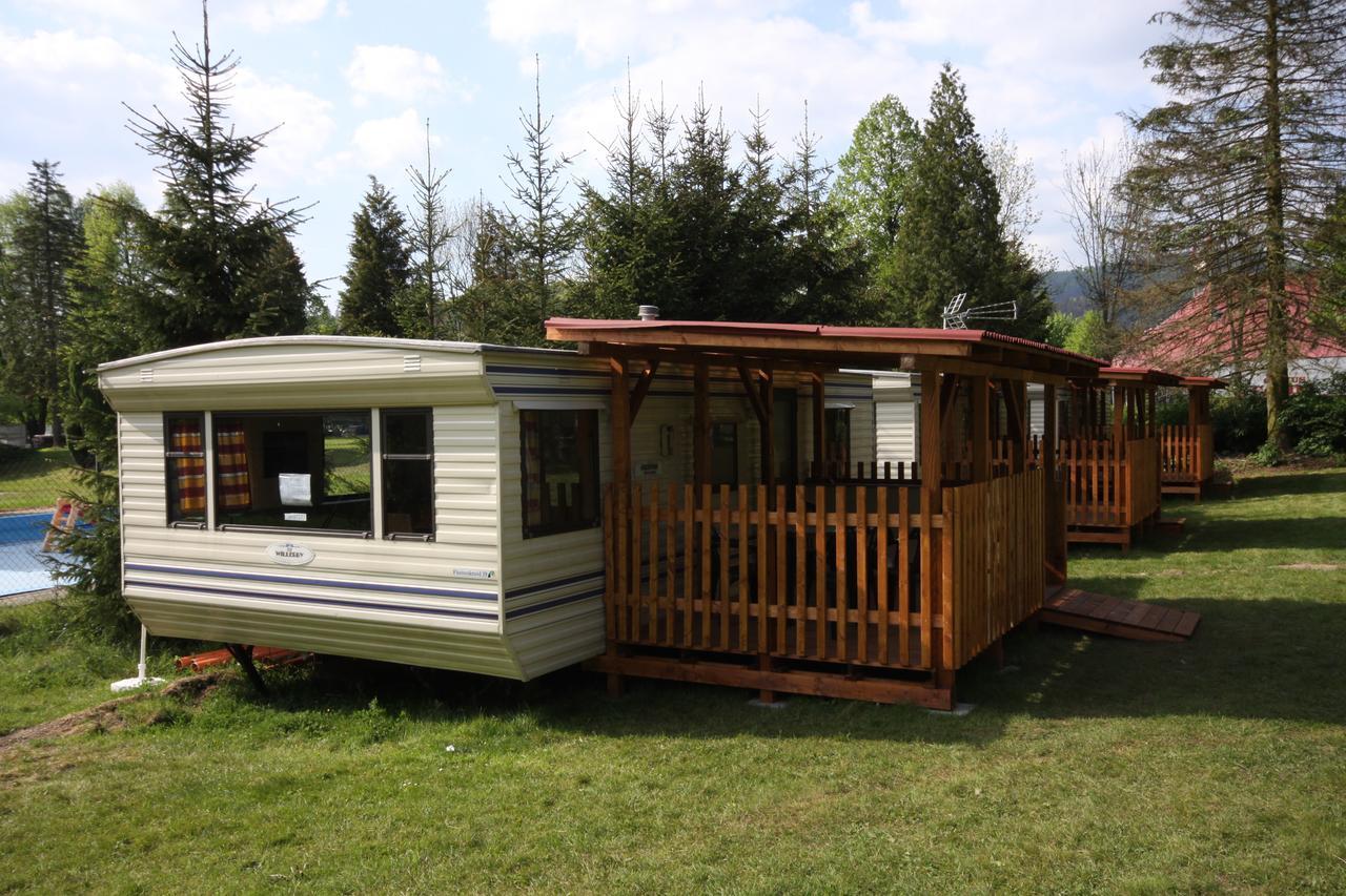 Mobilheim Kemp Rožnov pod Radhoštěm Extérieur photo