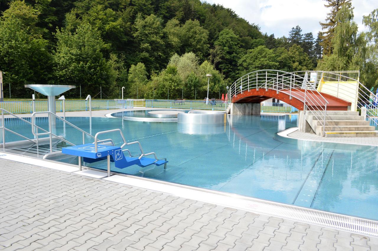 Mobilheim Kemp Rožnov pod Radhoštěm Extérieur photo