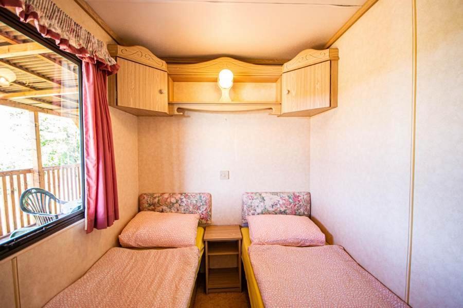 Mobilheim Kemp Rožnov pod Radhoštěm Extérieur photo